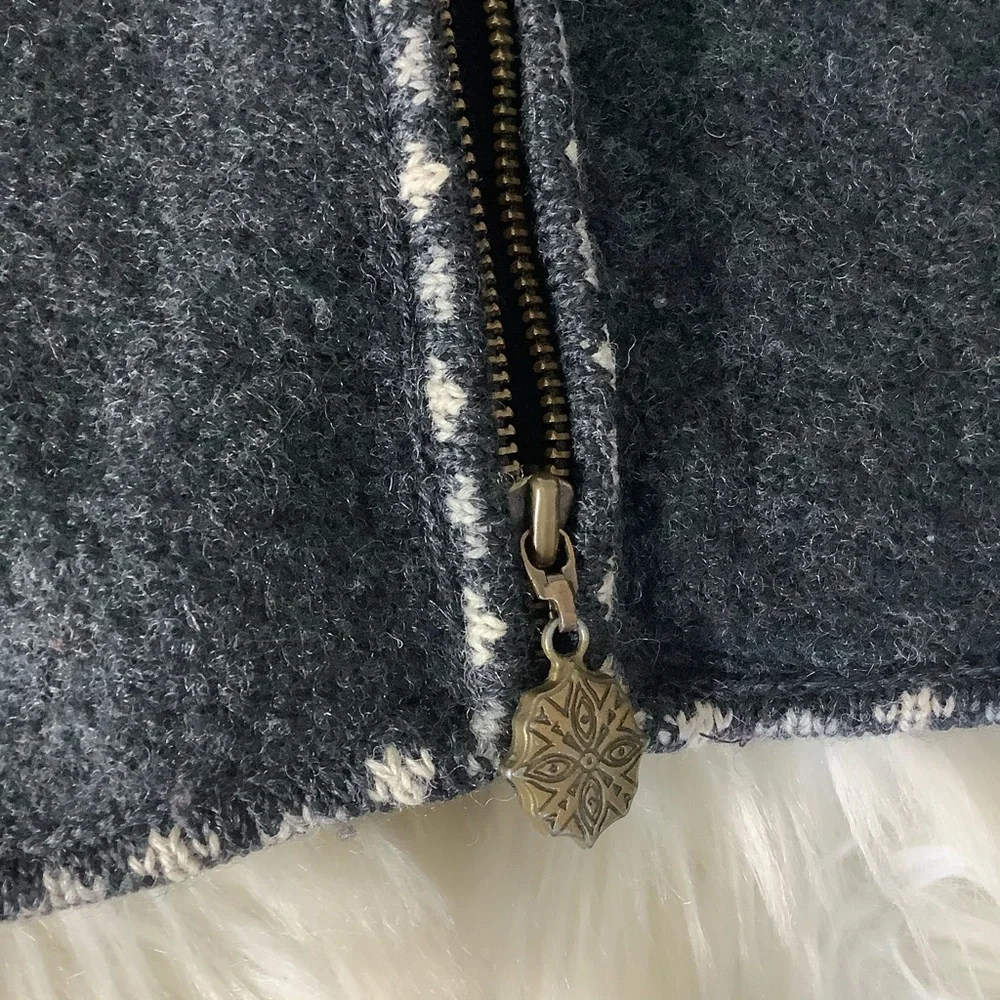 Icelandic Design 100% Wool Full Zip Fair Isle Floral Embroidered Jacket Womens M - Picture 7 of 13